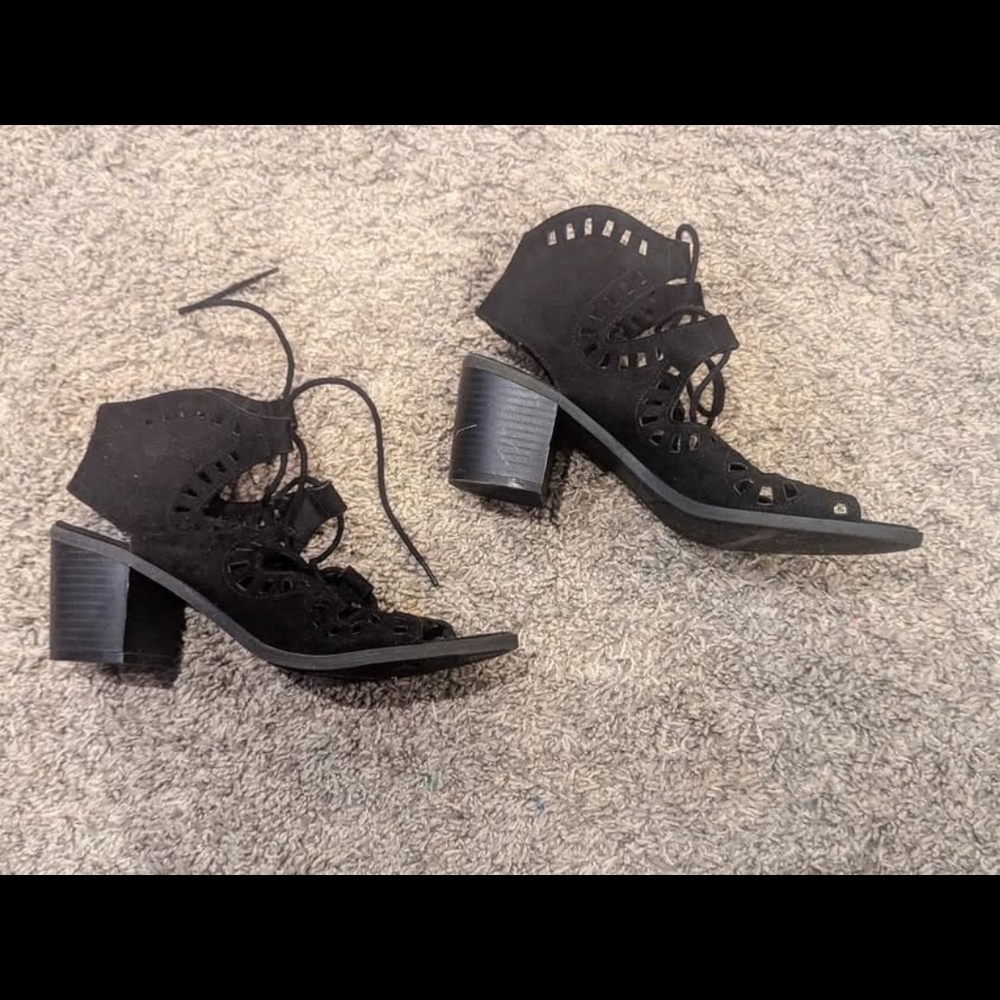 Elegant Black Lace-Up Women's Heels